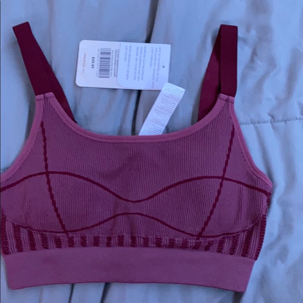 Fabletics sports bra